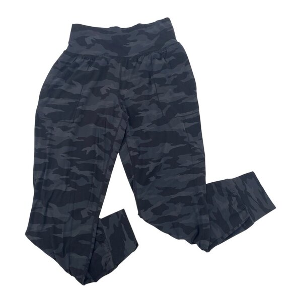 Athleta Size Medium Black Gray Camo Salutation Joggers - Picture 1 of 13